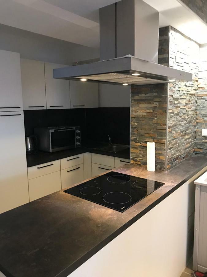 Einliegerwohnung Mit Terrasse FDH Exterior foto